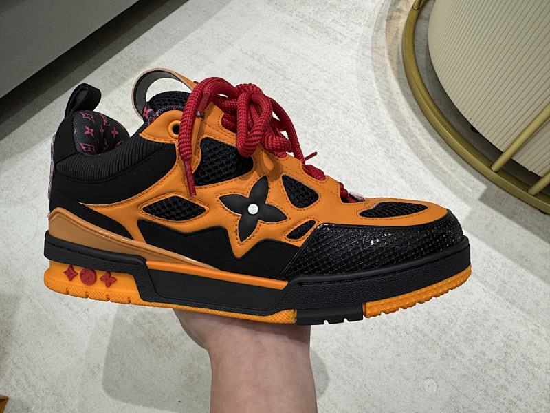 Louis Vuitton Skate SK42