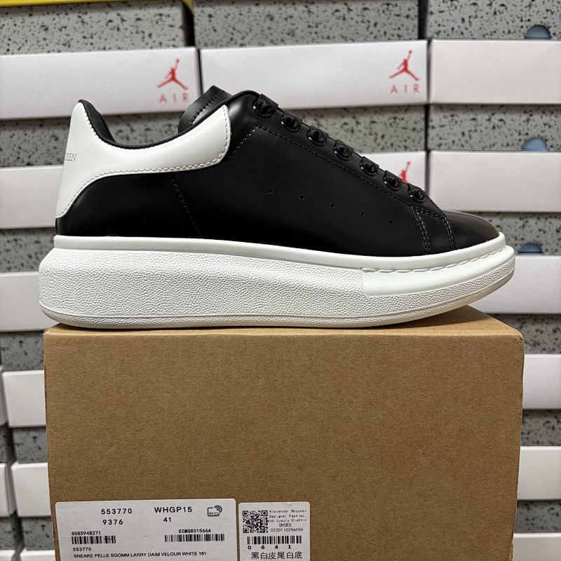 ALEXANDER MCQUEEN (24)