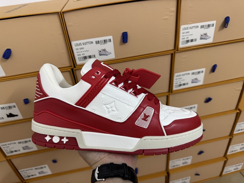 LOUIS VUITTON 1V Trainer - Charity Red