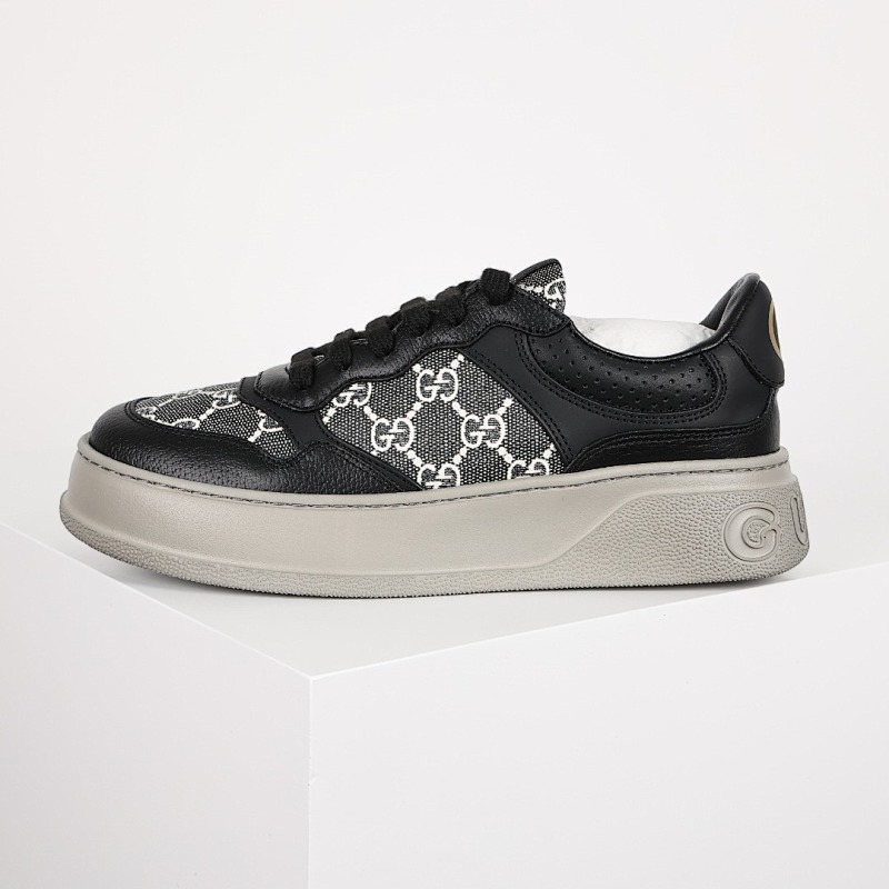 GUCCI SNEAKERS (20)