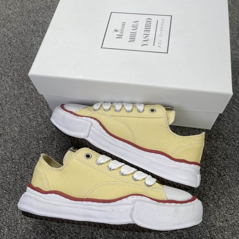 MIHARA YASUHIRO (61)