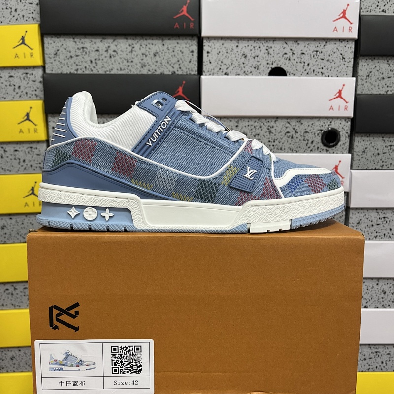 LOUIS VUITTON 190Y TG Batch Trainer (9)