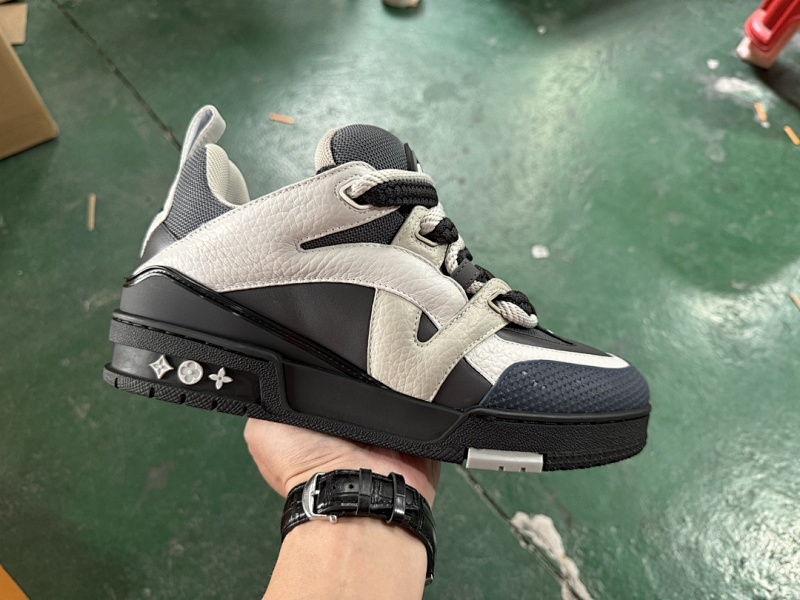 LOUIS VUITTON Skate sk8 (4)