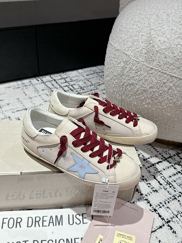 GOLDEN GOOSE (120)
