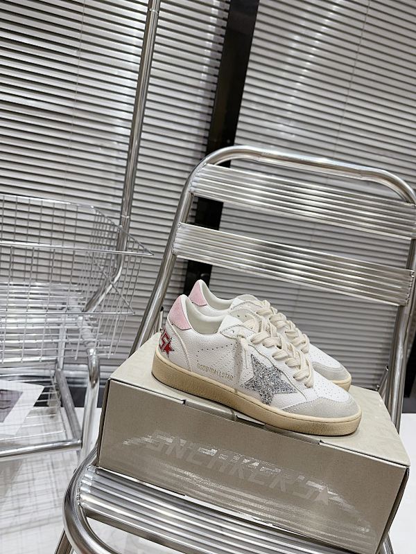 GOLDEN GOOSE (83)
