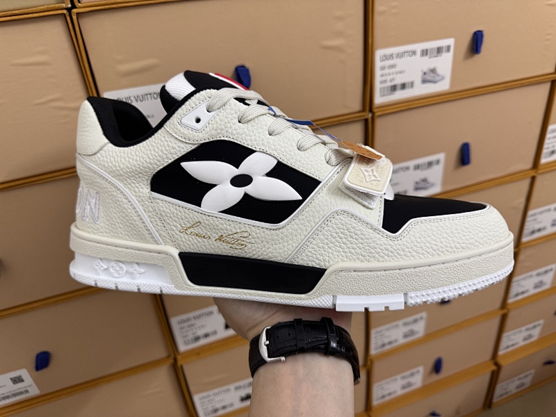 Louis Vuitton Skate Sneakers (2)