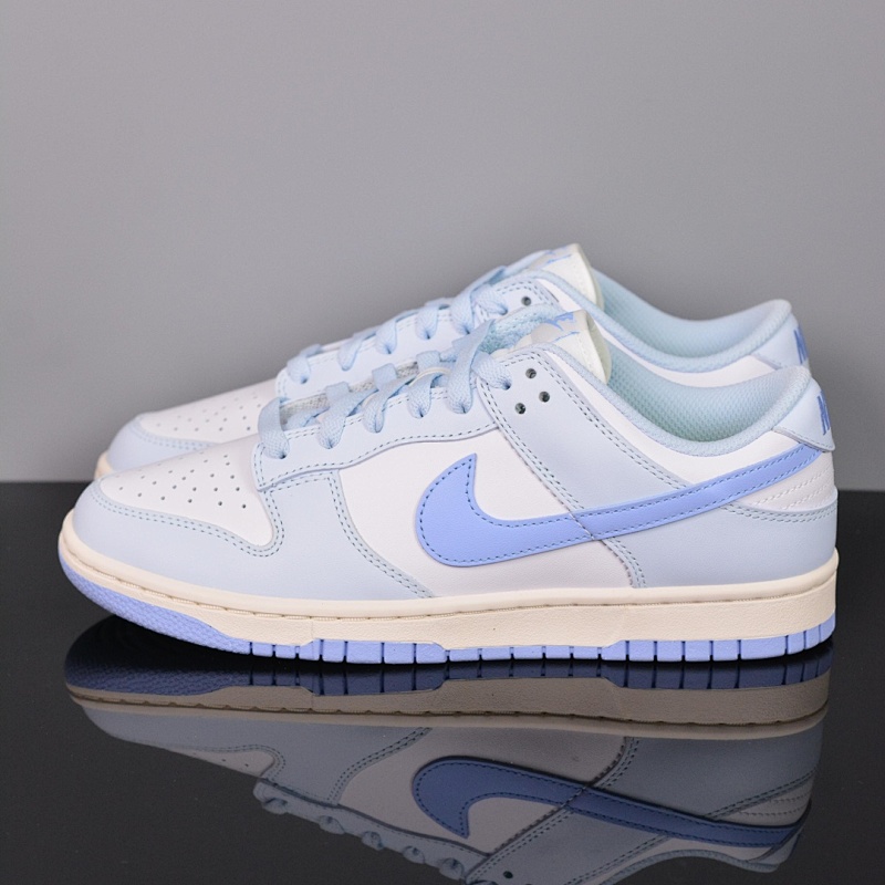 NIKE Dunk Low "浅蓝白"