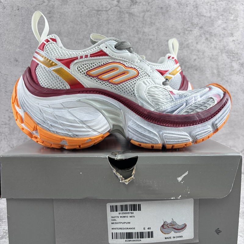 BALENCIAGA TRACK (6)