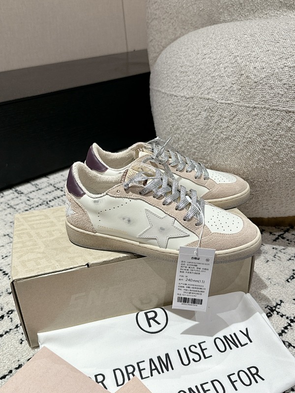 GOLDEN GOOSE (73)