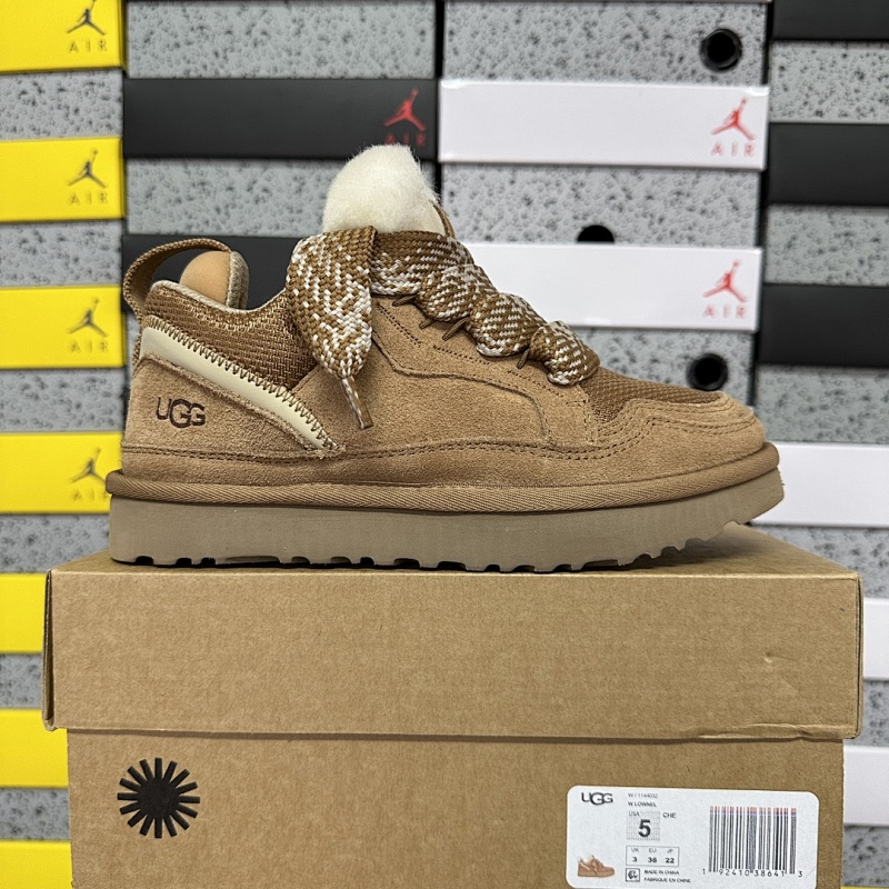 UGG (1:1) (72)