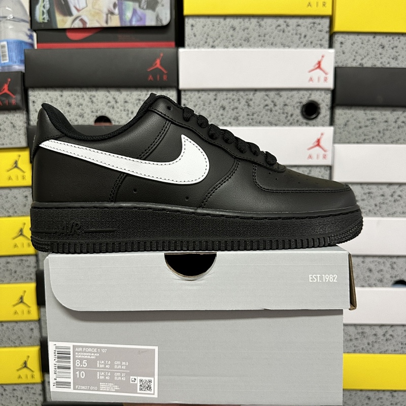 NIKE Air Force 1'07 Low (2)