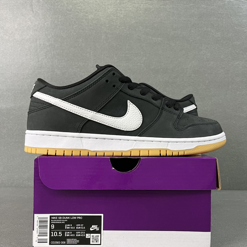 NIKE Dunk Low Pro Black/White