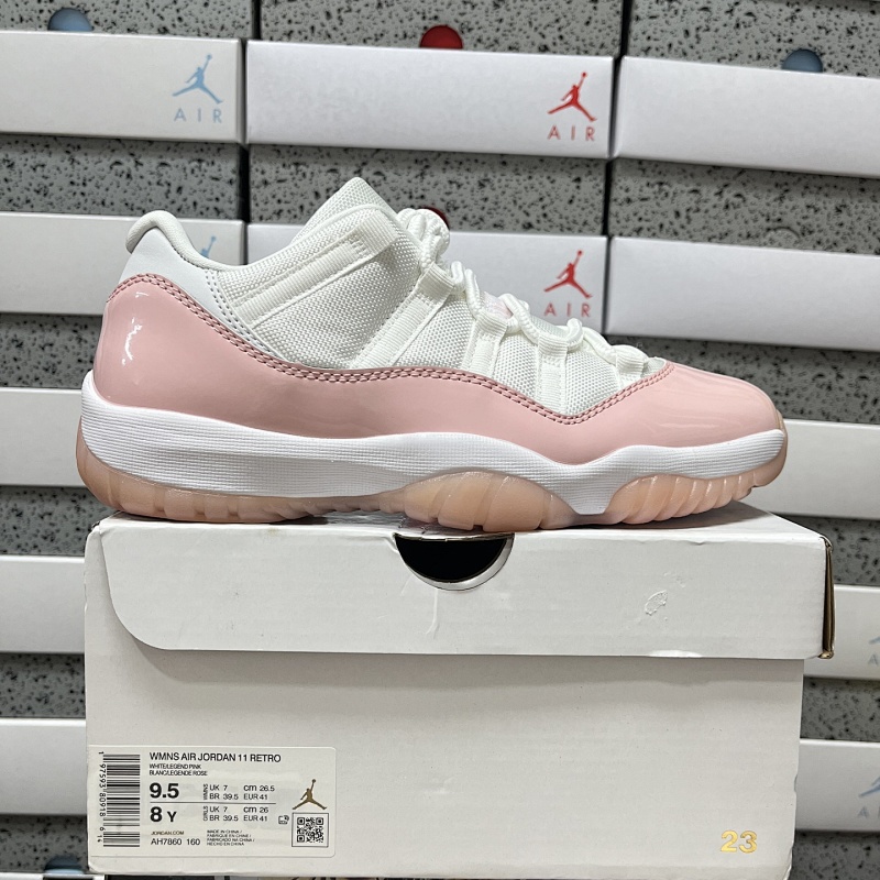 JORDAN 11 (4)