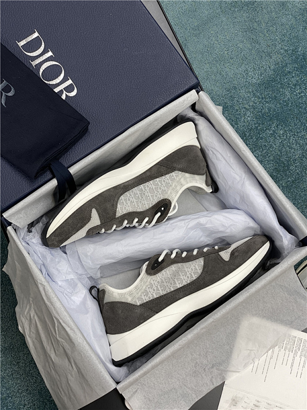 Dior B25 Sneakers