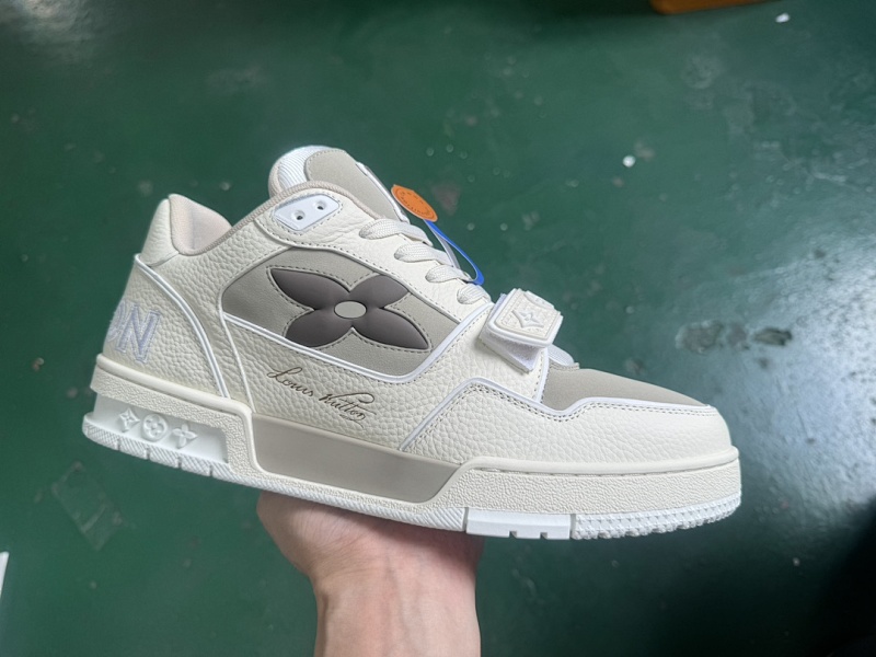 Louis Vuitton 1V Trainer (7)