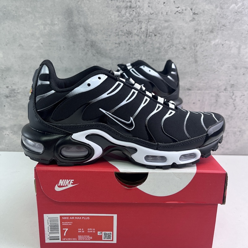 NIKE AIRMAX TN (XY) (29)