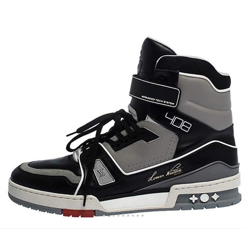 LOUIS VUITTON TRAINER (107)