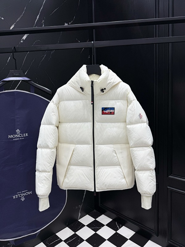 MONCLER JACKETS (40)
