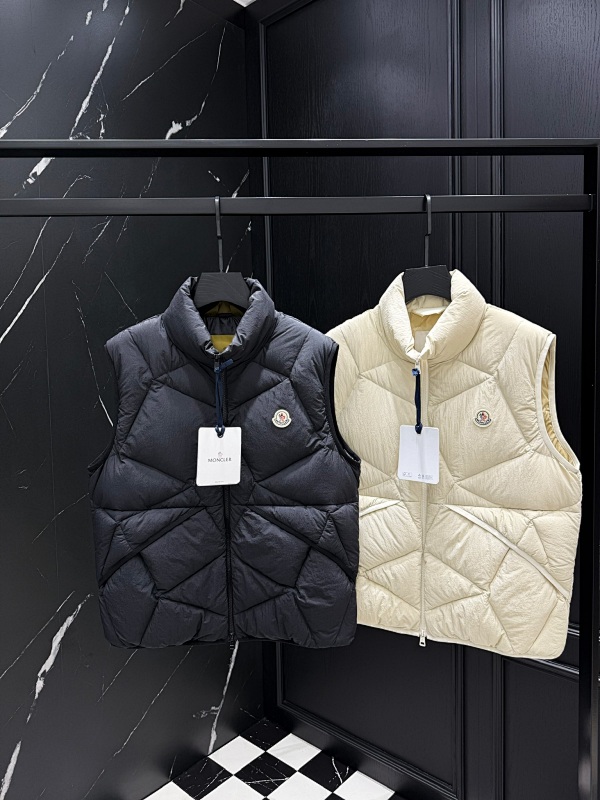 MONCLER JACKETS (101)
