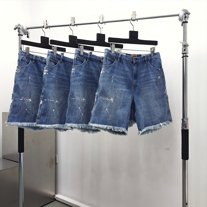 GALLERY DEPT SHORTS (17)