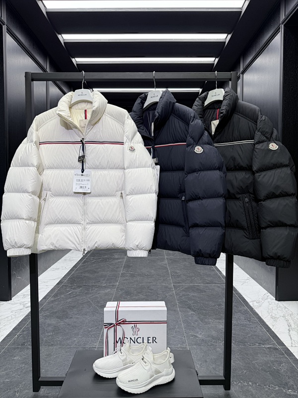 MONCLER JACKETS (33)